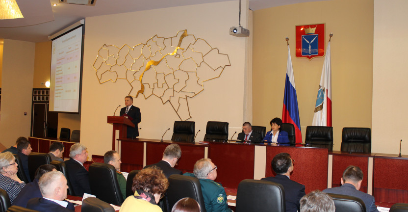 На совещании при ГФИ по Саратовской области Вячеслав Сомов подвел итоги проведения сельхозпереписи в регионе